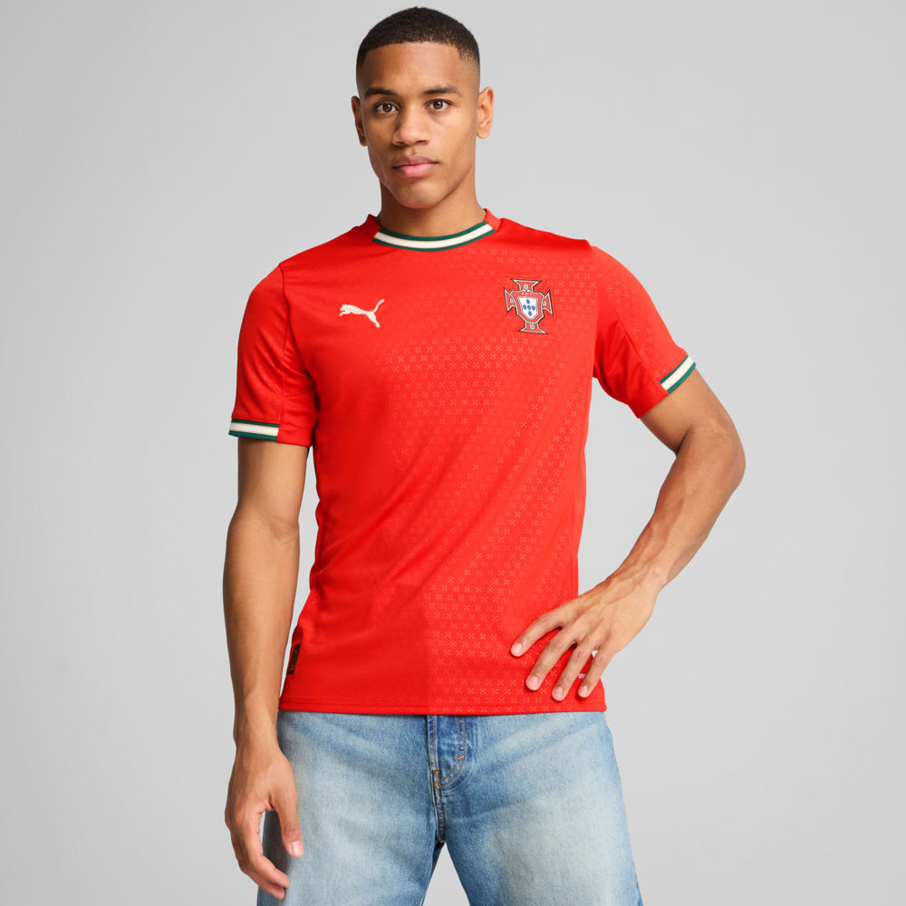 Image PUMA Camisa Portugal Home 2025 Masculina #1
