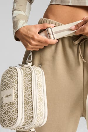 Sense Medium Cross-Body Bag, Alpine Snow-AOP, extralarge-GBR