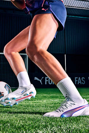 KING ULTIMATE FG/AG Football Boots Women, PUMA White-Bluemazing-Flat Light Gray-Sunset Glow, extralarge-GBR