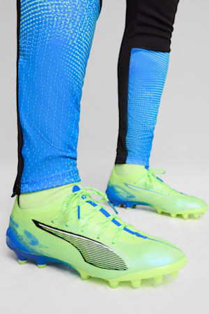 ULTRA 5 ULTIMATE AG Football Boots Unisex, Fizzy Apple-PUMA White-Bluemazing, extralarge-GBR