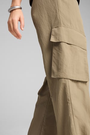 WARDROBE Essentials Relaxed Woven Cargo Pants Women, Velvet Moss, extralarge-GBR