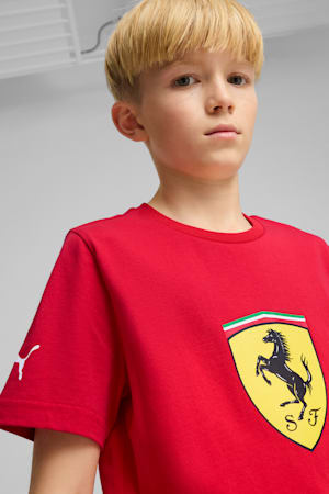 Scuderia Ferrari HP Race Colored Big Shield Tee Youth, Rosso Corsa, extralarge-GBR