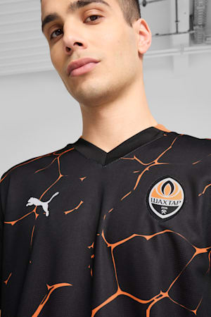 FC Shakhtar Donetsk 24/25 Away Jersey Men, PUMA Black-Rickie Orange, extralarge-GBR