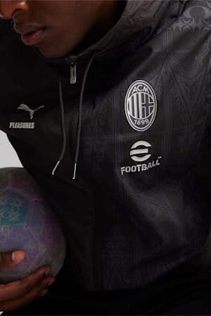 AC MILAN x PLEASURES Men's Football Pre-match Jacket, PUMA Black, extralarge-GBR