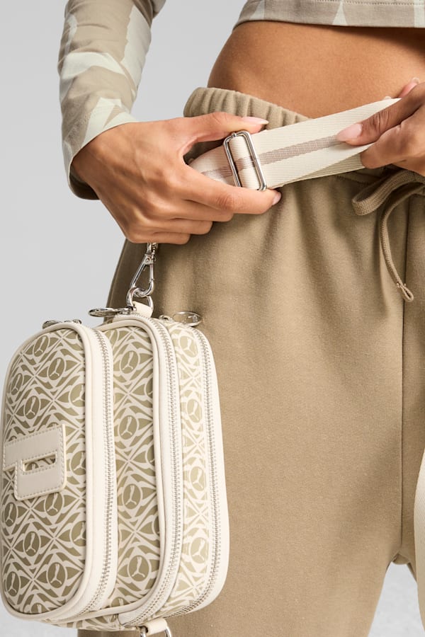 Sense Medium Cross-Body Bag, Alpine Snow-AOP, extralarge