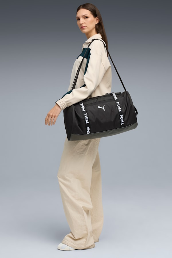 Essentials Training 28.5L Barrel Bag, PUMA Black, extralarge-GBR