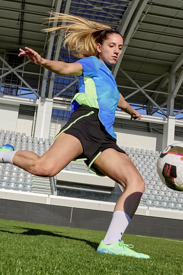 ULTRA 5 ULTIMATE FG Football Boots Women, Fizzy Apple-PUMA White-Bluemazing, extralarge
