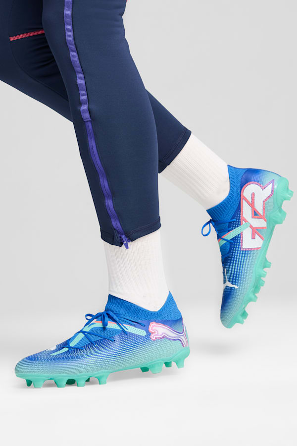 FUTURE 7 PRO FG/AG Football Boots, Bluemazing-PUMA White-Electric Peppermint, extralarge