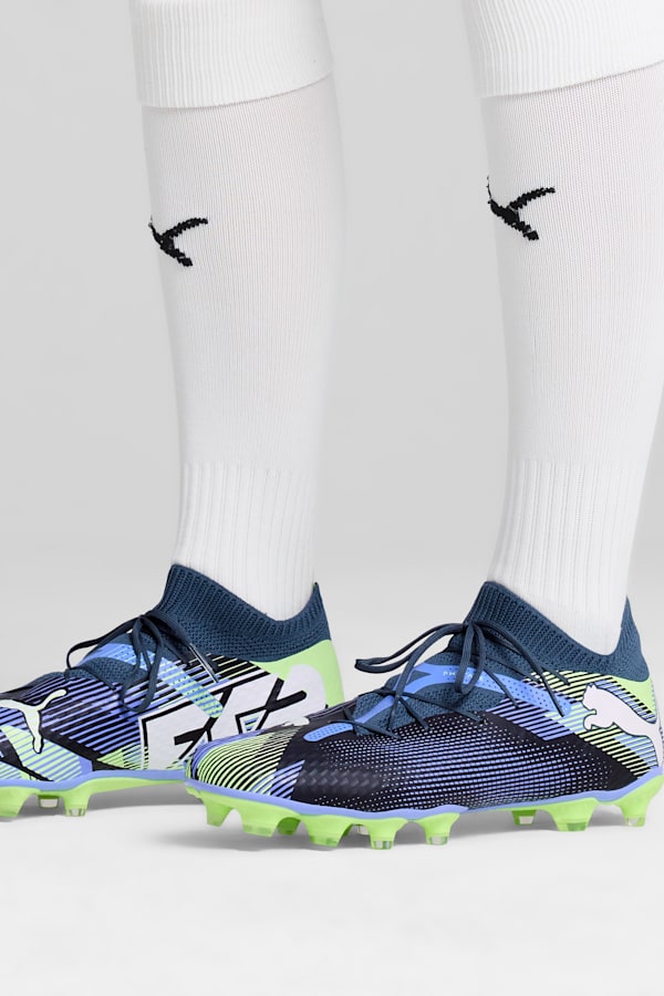 FUTURE 7 PRO FG/AG Football Boots Unisex, Gray Skies-PUMA White-Fizzy Apple, extralarge
