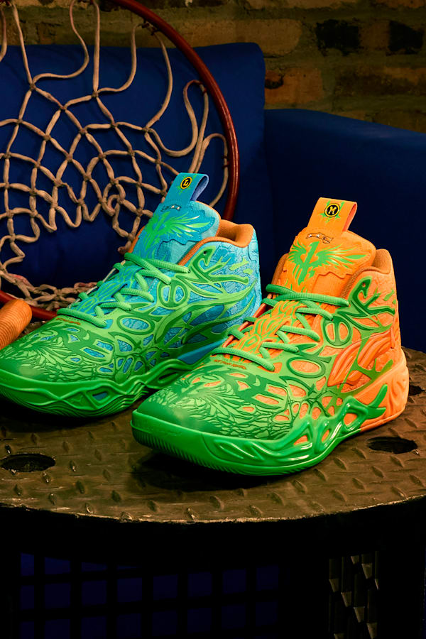 PUMA HOOPS x TMNT MB.04 LM Basketball Shoes Unisex, Fluro Green Pes-PUMA Green-Bright Aqua-Orange Glow, extralarge