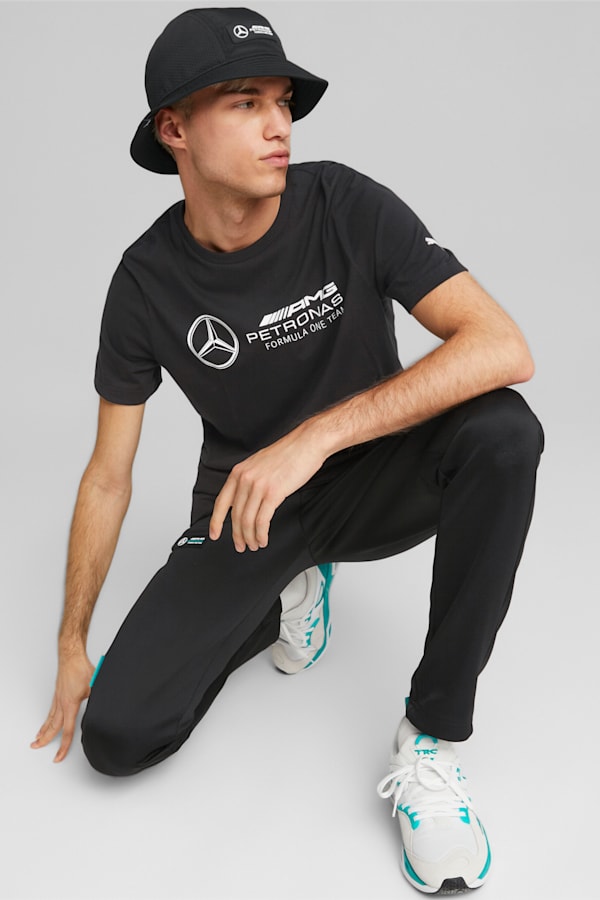 Mercedes-AMG Petronas Motorsport F1 Essentials Logo Tee Men, Puma Black, extralarge