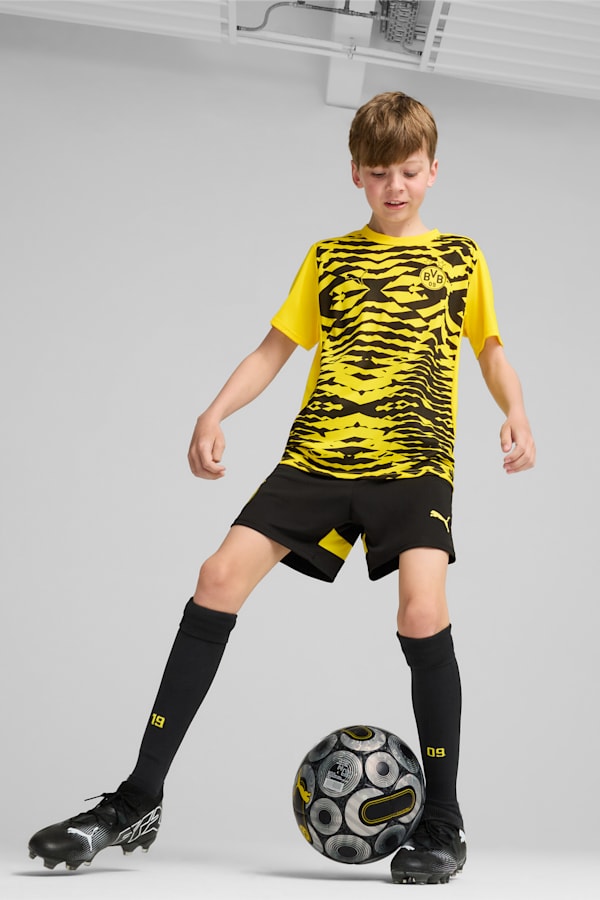 Borussia Dortmund Pre-match Short Sleeve Jersey Youth, Faster Yellow-PUMA Black, extralarge