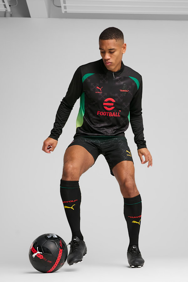 AC MILAN x OFF-WHITE™ Pre-match Quarter-Zip Top Men, PUMA Black-For All Time Red, extralarge-GBR