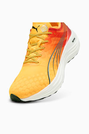 ForeverRun NITRO™ Running Shoes Men, Sun Stream-Sunset Glow-PUMA White, extralarge-GBR