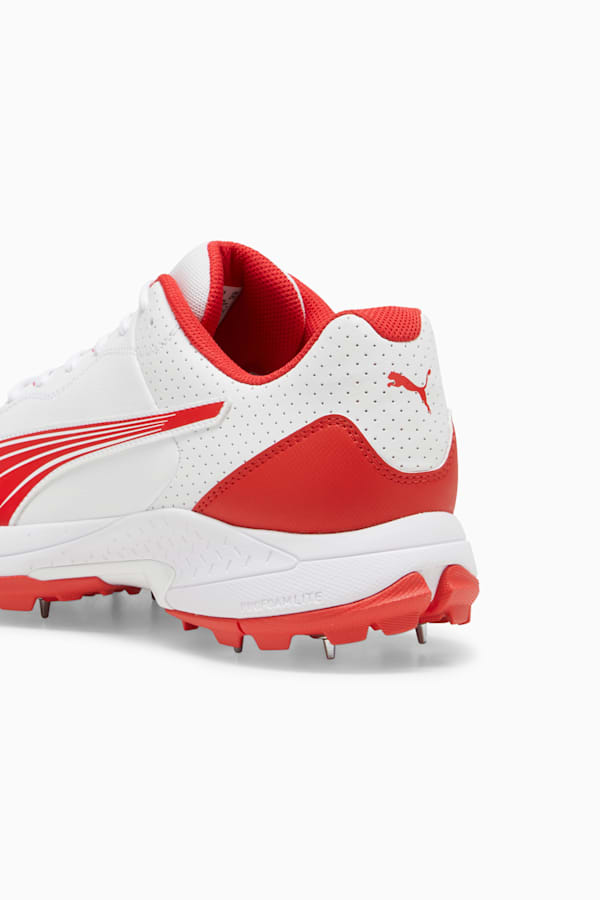 PUMA Spike 24.2 Unisex Ultralight Cricket Shoes, PUMA White-PUMA Red, extralarge-GBR