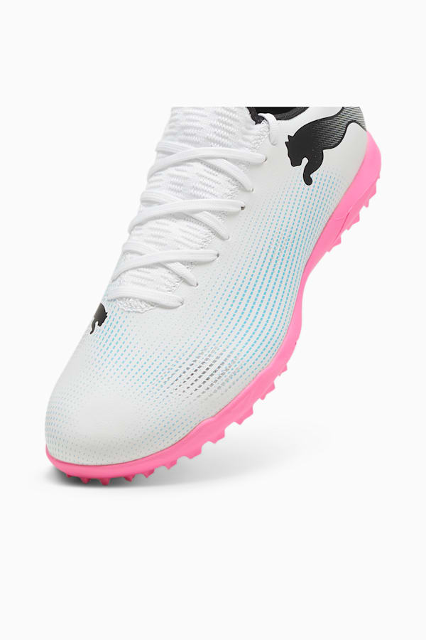 FUTURE 7 PLAY TT Football Boots, PUMA White-PUMA Black-Poison Pink, extralarge