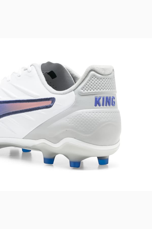 KING PRO FG/AG Football Boots, PUMA White-Bluemazing-Flat Light Gray, extralarge-GBR