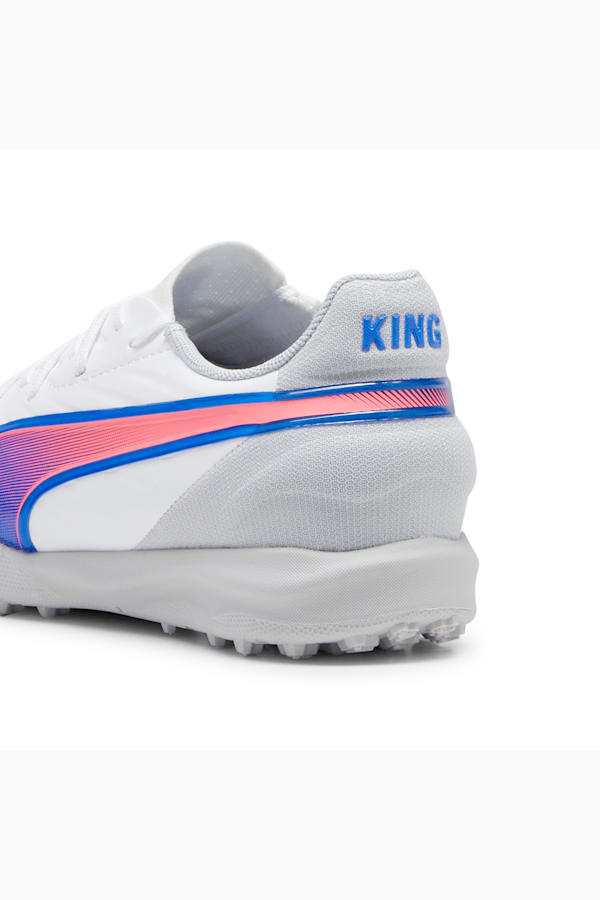 KING MATCH TT Football Boots Youth, PUMA White-Bluemazing-Flat Light Gray, extralarge-GBR