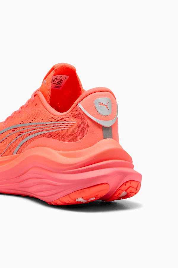 MagMax NITRO™ Running Shoes Men, Glowing Red-Peach Frost, extralarge