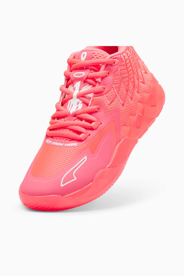 Breast cancer tennis shoes top