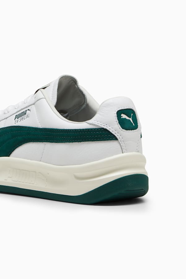 GV Special Base Sneakers Unisex, PUMA White-Dark Myrtle, extralarge