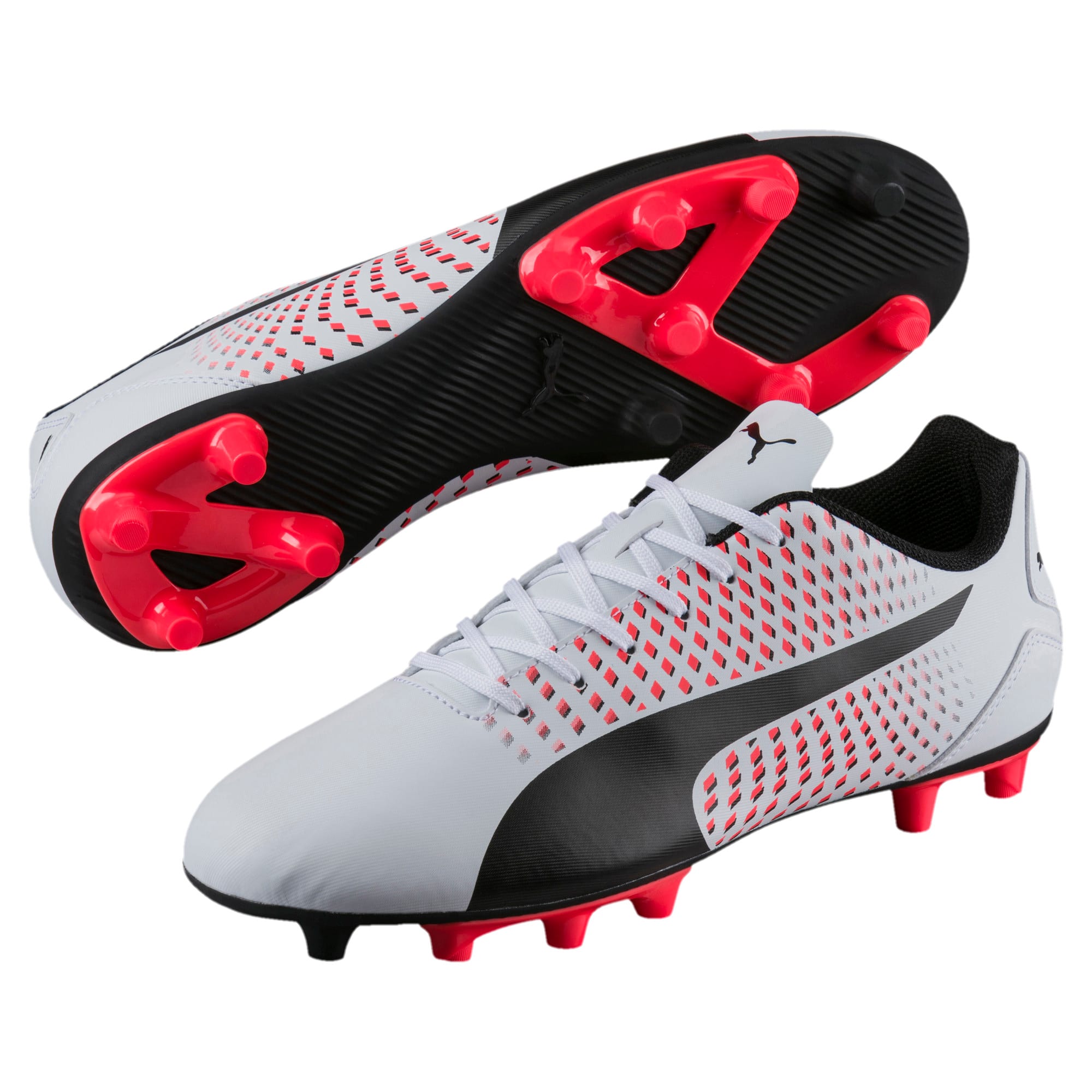 puma men's soccer shoes