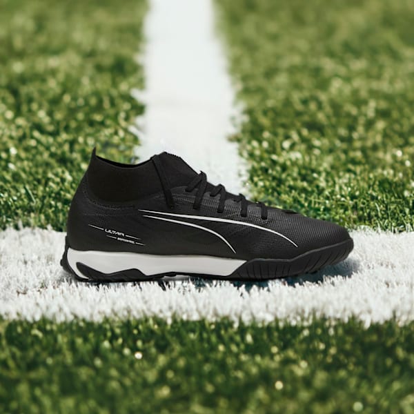 Tacos de fútbol ULTRA 5 MATCH TT, PUMA Black-PUMA White, large-MEX
