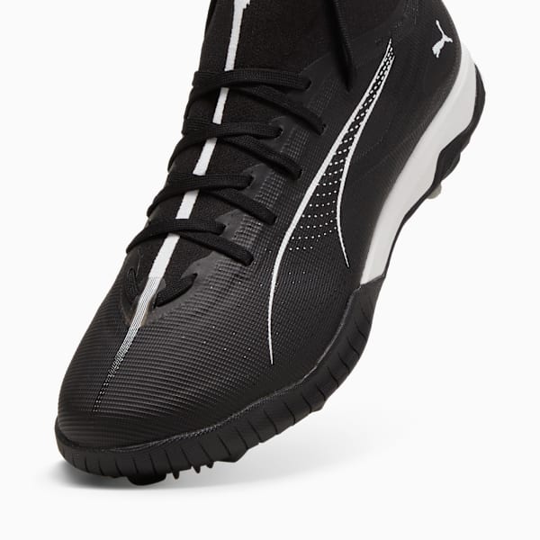 Tacos de fútbol ULTRA 5 MATCH TT, PUMA Black-PUMA White, large-MEX