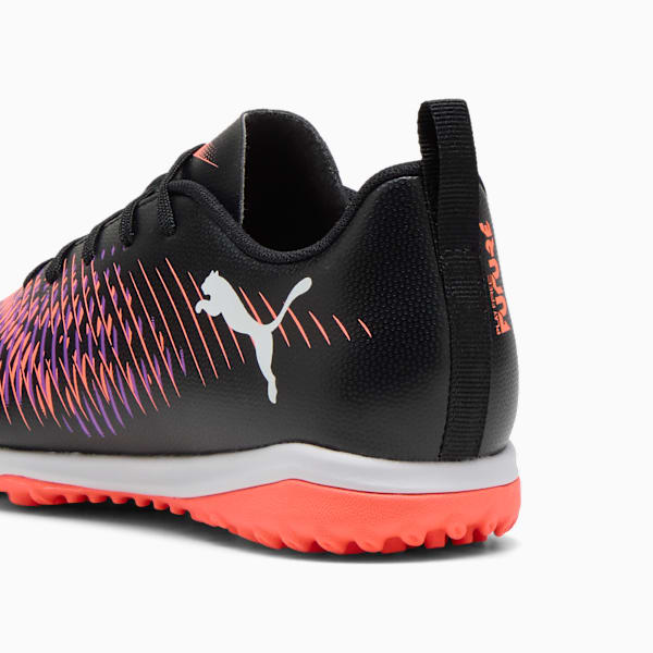 Tacos de fútbol FUTURE 8 PLAY TT Mid para adolescentes, PUMA Black-PUMA White-Glowing Red, large-MEX