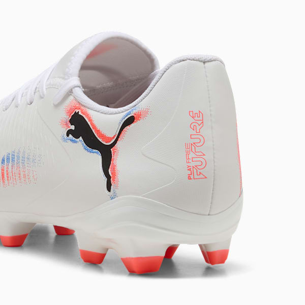 Tacos de fútbol FUTURE 8 PLAY FG/AG, PUMA White-PUMA Black-Glowing Red, large-MEX