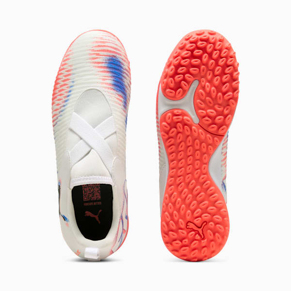 Tacos de fútbol FUTURE 8 MATCH TT Laceless Mid para adolescentes, PUMA White-PUMA Black-Glowing Red, large-MEX