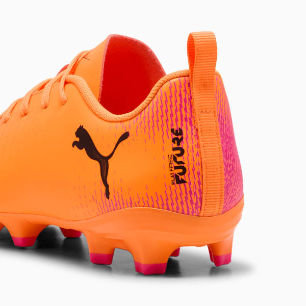 FUTURE 8 PLAY FG/AG Football Boots Youth, Heat Fire-PUMA Black-Ravish, large-ZAF