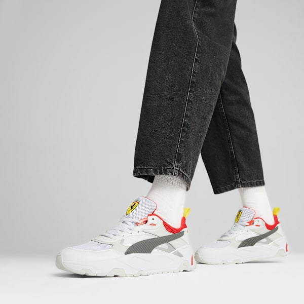 Tenis hombre Scuderia Ferrari Trinity, PUMA White-Rosso Corsa, large-MEX