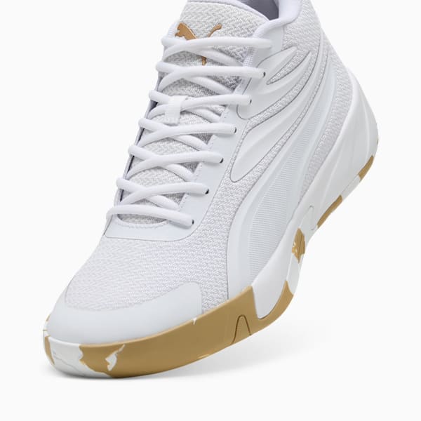 Tenis de básquet Court Pro Marble, PUMA White-Matte Puma Gold, large-MEX