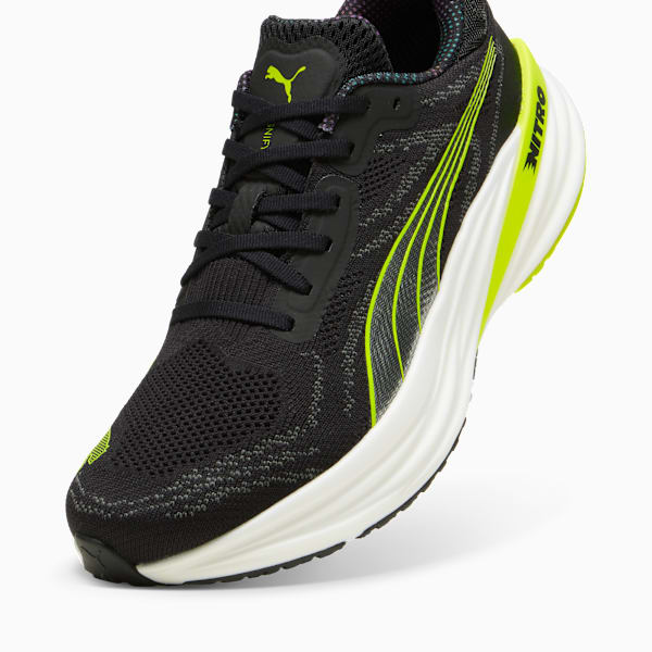Zapatillas de running Magnify NITRO™ 2, PUMA Black-Lime Pow, large-ARG
