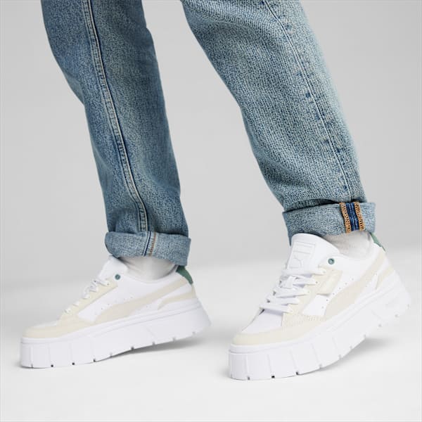 Zapatillas para mujer Mayze Stack Luxe, Warm White-PUMA White, large-ARG