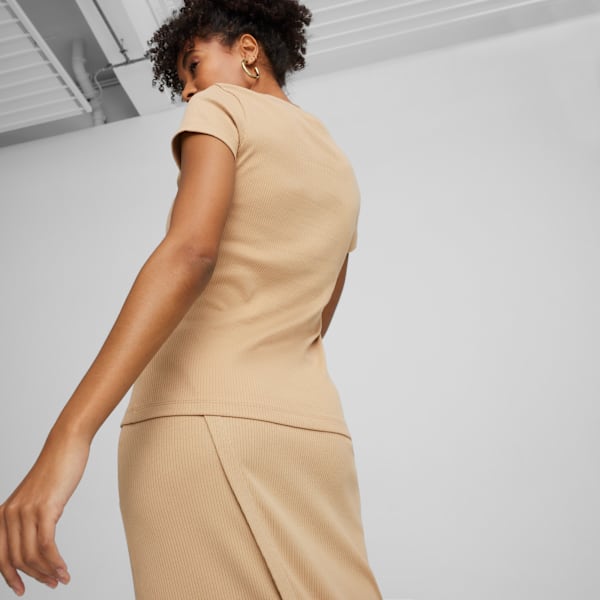 Remera ajustada Classics de canalé para mujer, Prairie Tan, large-ARG
