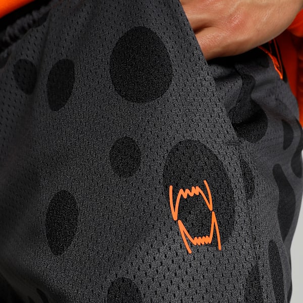 Pantalones HOOPS x Cheetos para hombre, PUMA Black, large-ARG