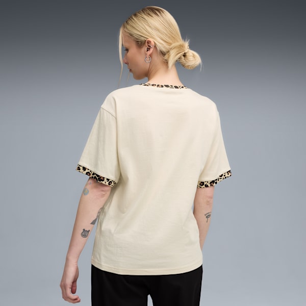 Essentials Animal Print Relaxed Tee Women, Alpine Snow, large-ZAF