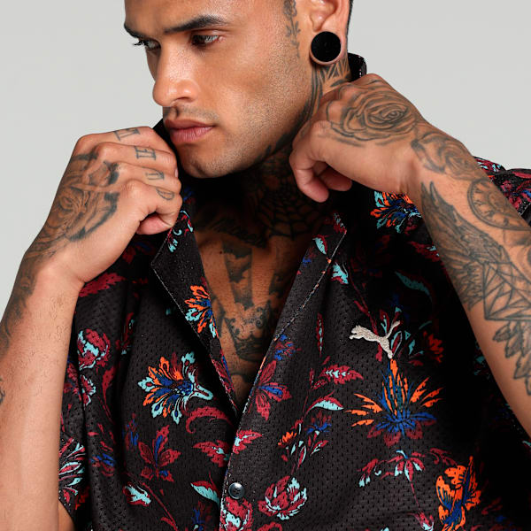 Camisa estampada floral deportiva para hombre, PUMA Black, large-MEX