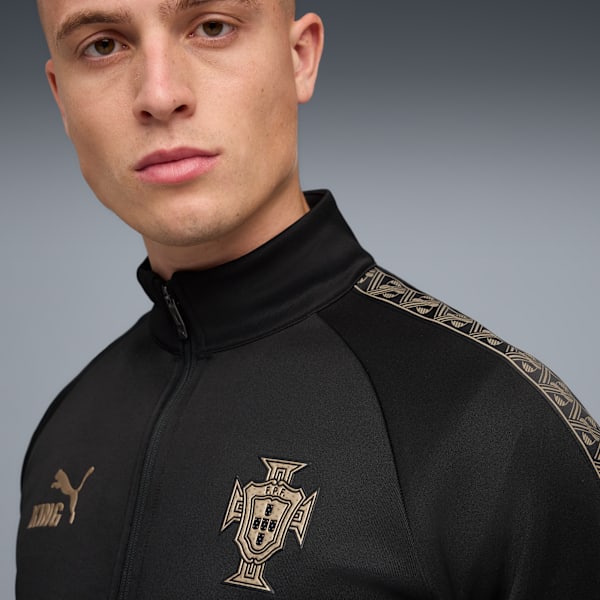 Campera Portugal KING Anthem edición especial Eusébio para hombre, PUMA Black-PUMA Gold, large-ARG