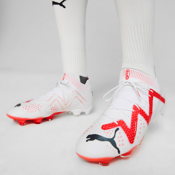 Tacos de fútbol FUTURE ULTIMATE FG/AG, PUMA White-PUMA Black-Fire Orchid, large-MEX
