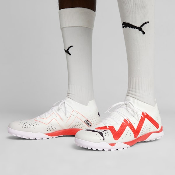 FUTURE MATCH TT Men's Football Boots, PUMA White-PUMA Black-Fire Orchid, large-ZAF