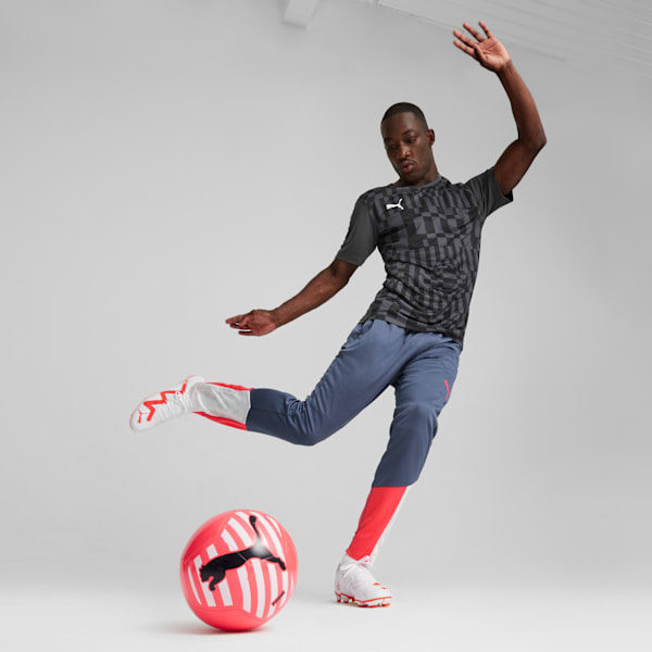 Tacos de fútbol FUTURE PLAY FG/AG para hombre, PUMA White-Fire Orchid, large-MEX