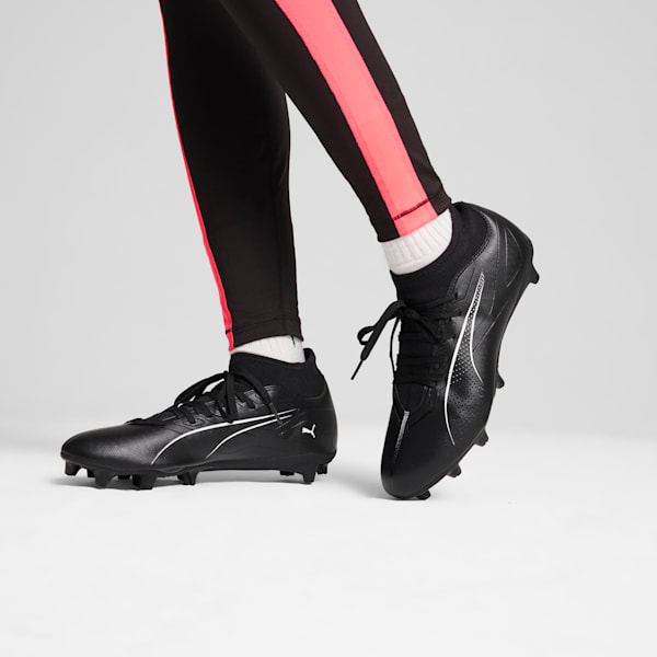 ULTRA 5 PLAY+ FG/AG Football Boots, PUMA Black-PUMA White, large-ZAF