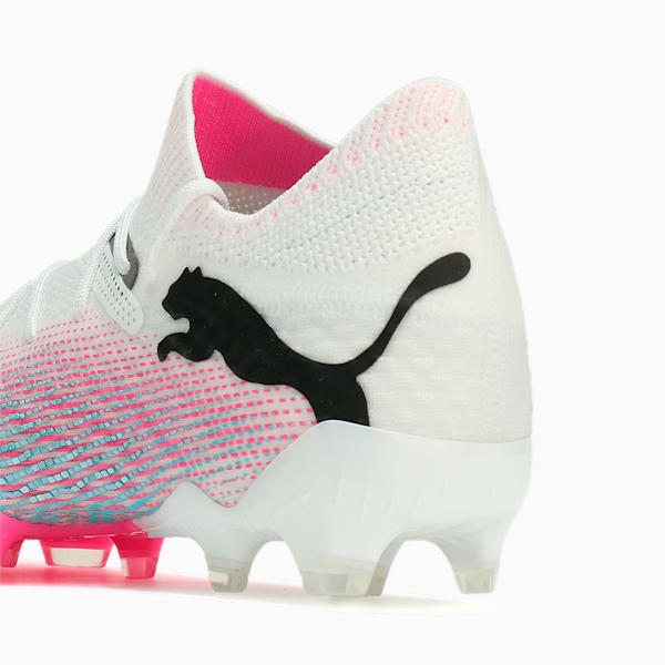 Botines de fútbol FUTURE 7 ULTIMATE FG/AG para mujer, PUMA White-PUMA Black-Poison Pink, large-ARG