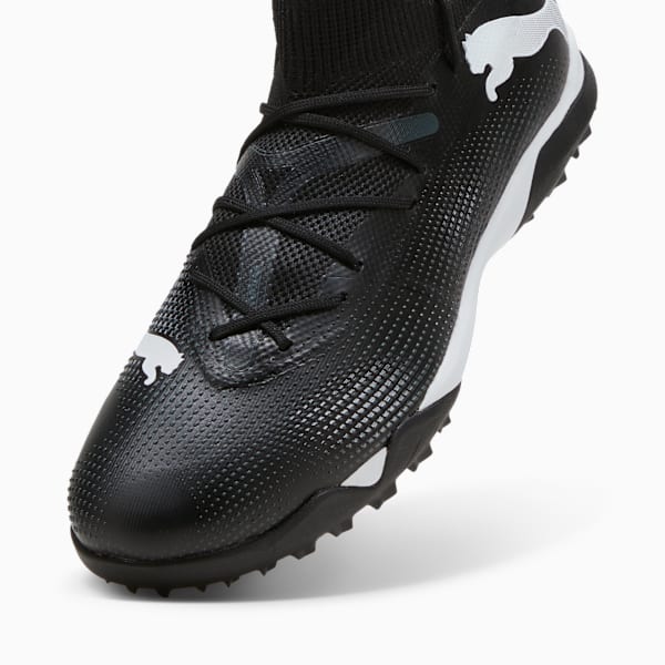 Tacos de futbol para hombre FUTURE 7 MATCH TT, PUMA Black-PUMA White, large-MEX