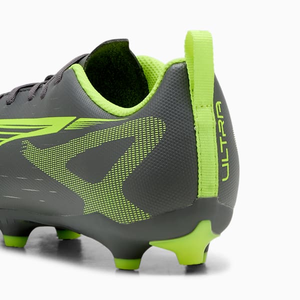 Tacos de fútbol ULTRA 5 PLAY FG/AG para jóvenes, Matte Aged Silver-Yellow Alert-Puma Aged Silver, large-MEX