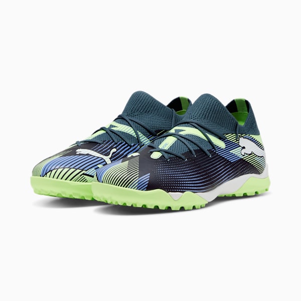 Botines de futsal Future 7 Match TT para mujer, Gray Skies-PUMA White-Fizzy Apple, large-ARG
