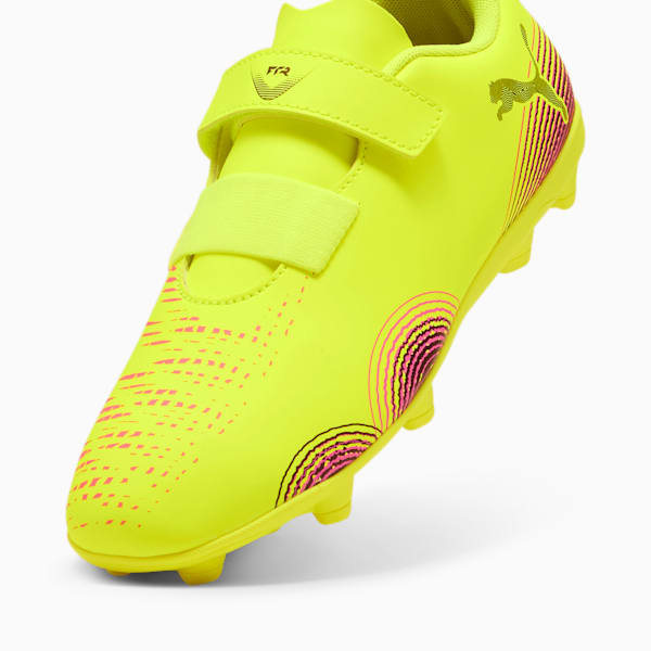 Tacos de fútbol adolescentes FUTURE 8 PLAY V FG/AG RB, Yellow Alert-PUMA Black-Sun Struck, large-MEX